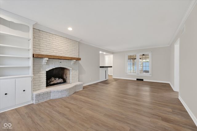 12112 Roxbury Place, Carmel, IN 46033