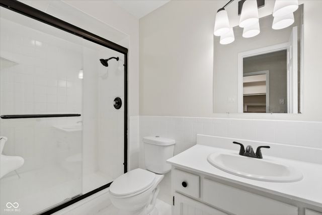 12112 Roxbury Place, Carmel, IN 46033