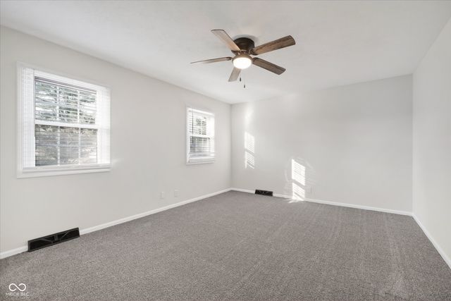 12112 Roxbury Place, Carmel, IN 46033