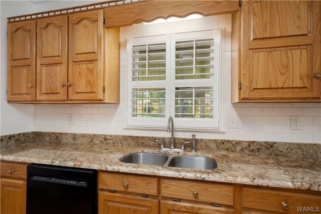 814 Amberwood, Tuscaloosa, AL 35405