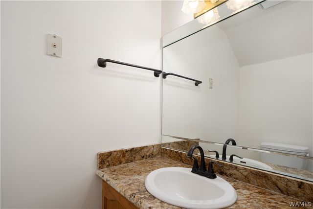 814 Amberwood, Tuscaloosa, AL 35405