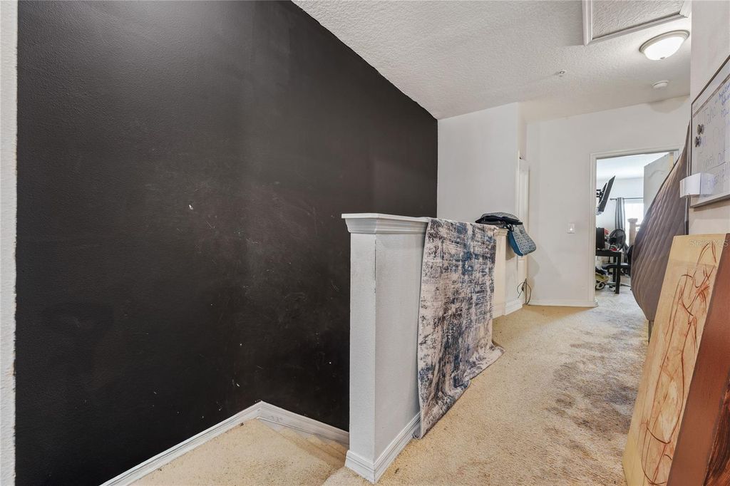 Image 13 of property listing at 6039 STRADA ISLE WAY, Orlando, FL 32835