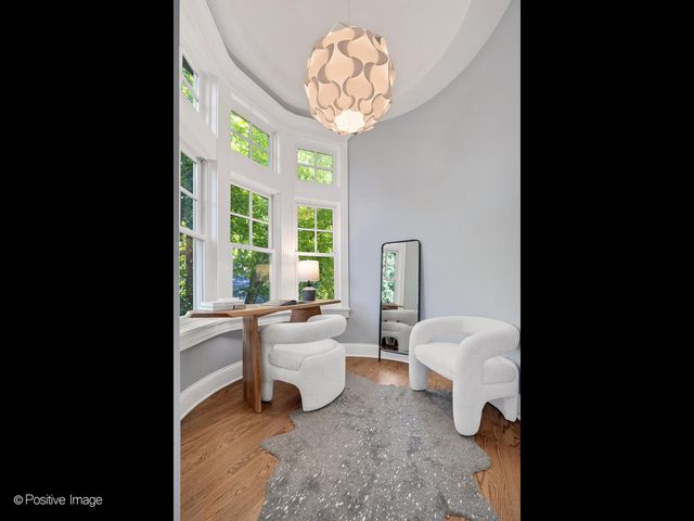 117 N Monroe Street, Hinsdale, IL 60521