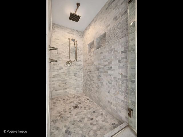 117 N Monroe Street, Hinsdale, IL 60521