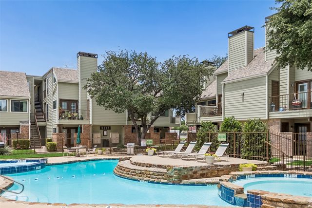 3129 Sondra Drive 206, Fort Worth, TX 76107