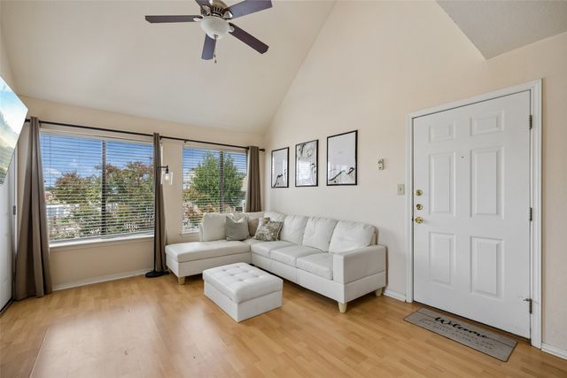 3129 Sondra Drive 206, Fort Worth, TX 76107