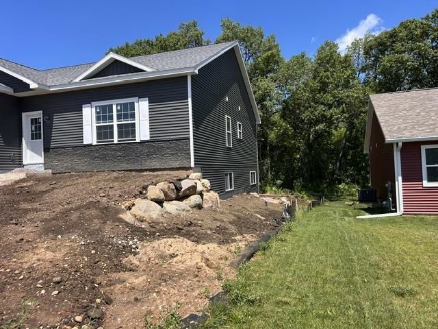 636 Lake View Avenue, Merrimac, WI 53561
