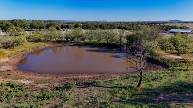 14816 Fm 1806, Bellevue, TX 76228