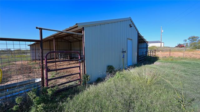 14816 Fm 1806, Bellevue, TX 76228
