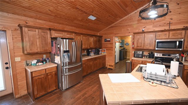 14816 Fm 1806, Bellevue, TX 76228
