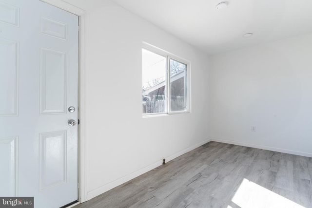 12 W 4TH ST, Pottstown, PA 19464