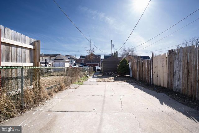 12 W 4TH ST, Pottstown, PA 19464