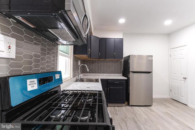 12 W 4TH ST, Pottstown, PA 19464