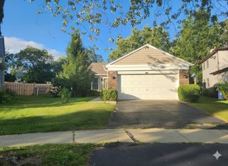 700 N Lakeside Drive, Vernon Hills, IL 60061