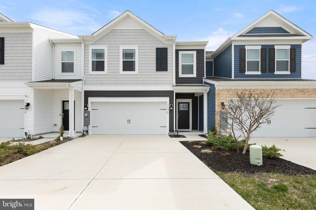 36074 NANTASKET AVE, Ocean View, DE 19970