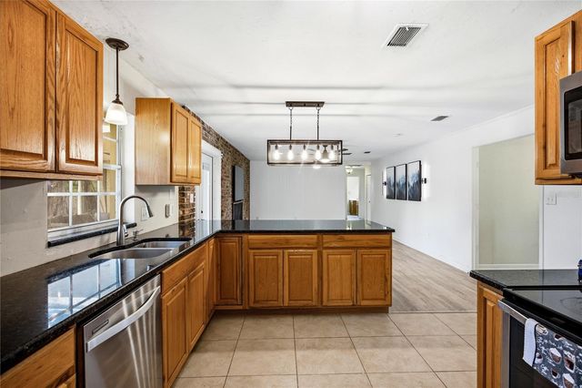 3900 NW 37TH PLACE, Gainesville, FL 32606