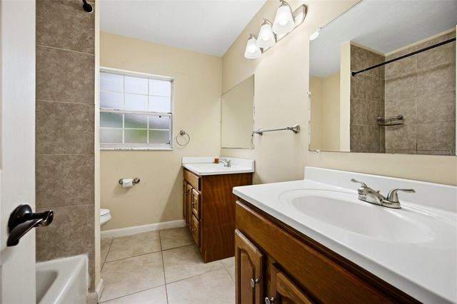 3900 NW 37TH PLACE, Gainesville, FL 32606