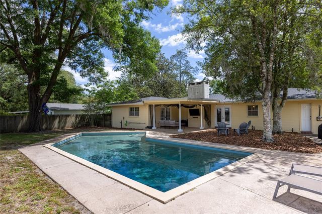 3900 NW 37TH PLACE, Gainesville, FL 32606