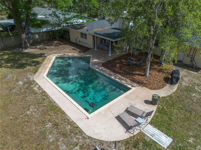 3900 NW 37TH PLACE, Gainesville, FL 32606