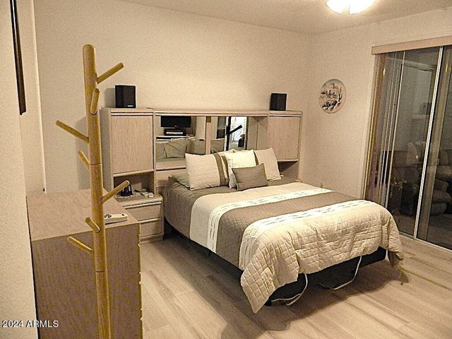 20046 N TRADING POST Drive, Sun City West, AZ 85375