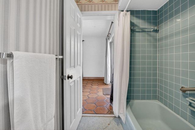 1370 SW 27th Place, Boynton Beach, FL 33426