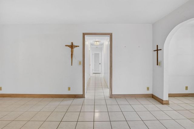 1370 SW 27th Place, Boynton Beach, FL 33426