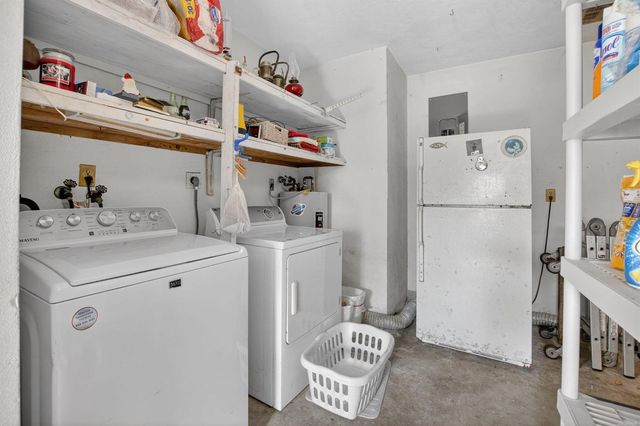 1370 SW 27th Place, Boynton Beach, FL 33426