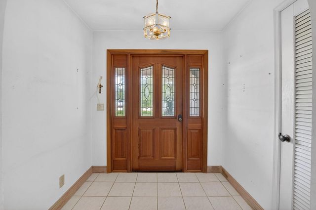 1370 SW 27th Place, Boynton Beach, FL 33426