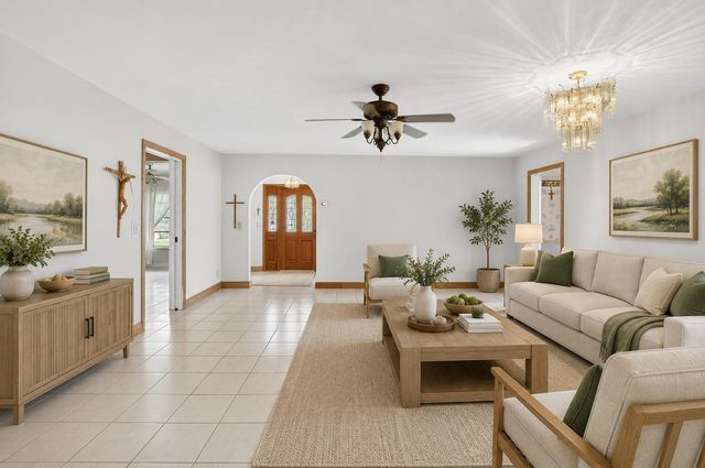 1370 SW 27th Place, Boynton Beach, FL 33426