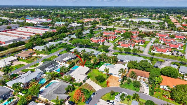 1370 SW 27th Place, Boynton Beach, FL 33426