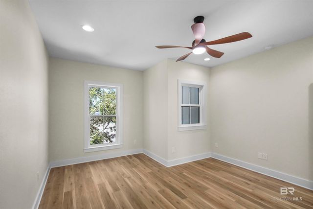 7029 Lake View Drive, Gulf Shores, AL 36542