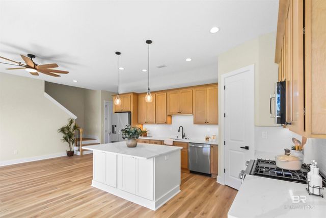 7029 Lake View Drive, Gulf Shores, AL 36542