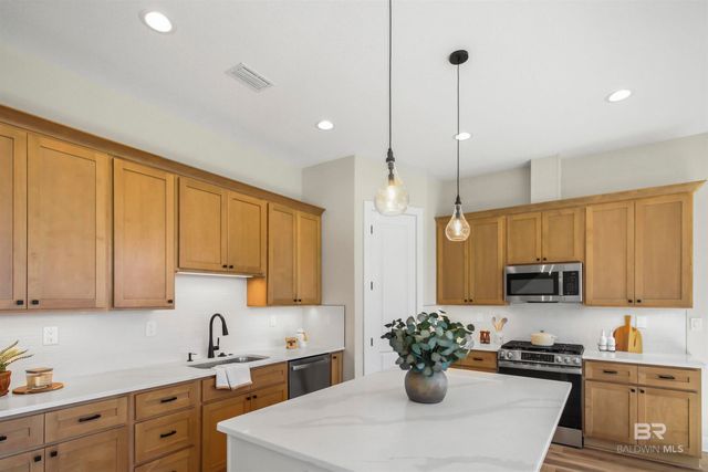 7029 Lake View Drive, Gulf Shores, AL 36542