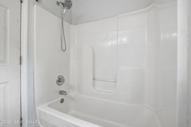 8621 Old Stage Road, Moss Point, MS 39562