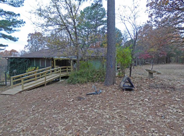 4 Susquehanna Drive, Cherokee Village, AR 72529