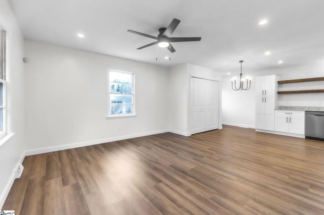 170 Oak Hill Drive, Piedmont, SC 29673