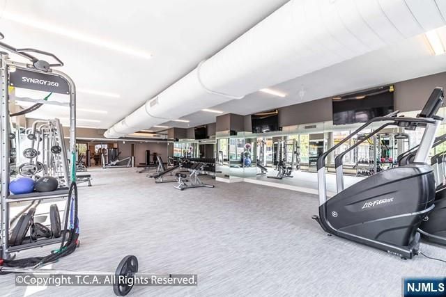 9 Ave At Port Imperial 326, West New York, NJ 07093