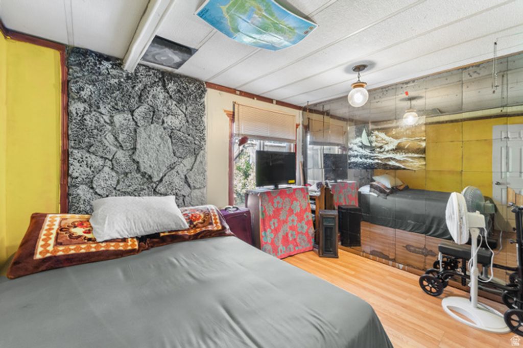 Image 23 of property listing at 1594 W 400 S #30, Salt Lake City, UT 84104