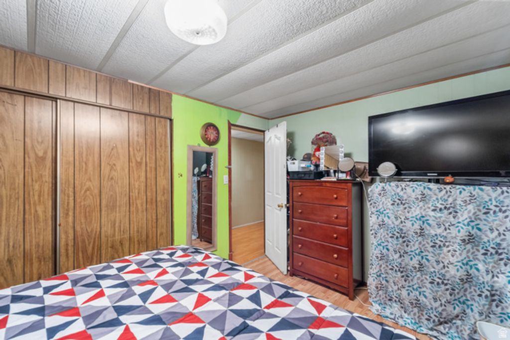 Image 27 of property listing at 1594 W 400 S #30, Salt Lake City, UT 84104