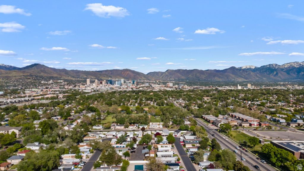 Image 37 of property listing at 1594 W 400 S #30, Salt Lake City, UT 84104