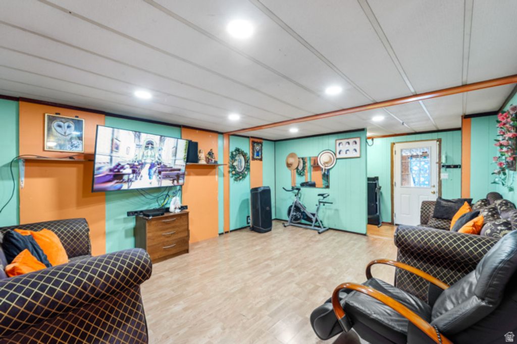 Image 6 of property listing at 1594 W 400 S #30, Salt Lake City, UT 84104