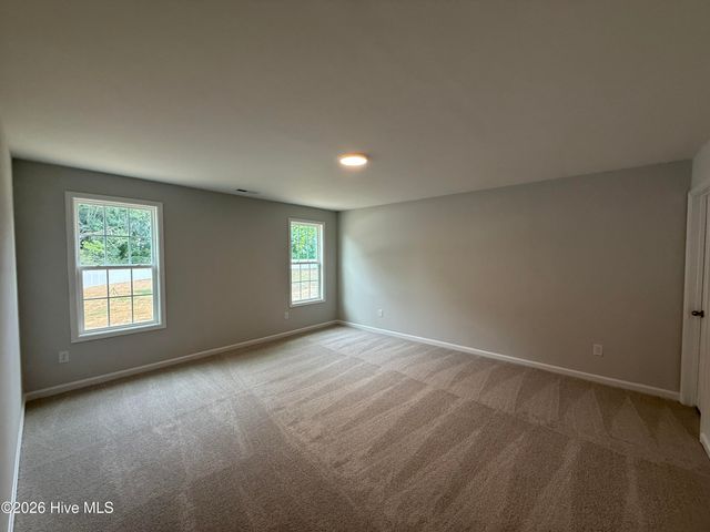 75 Crossvine Street, Selma, NC 27576