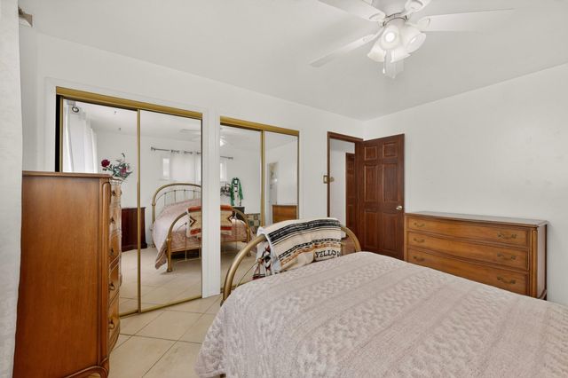 1405 Tomasita Street NE, Albuquerque, NM 87112