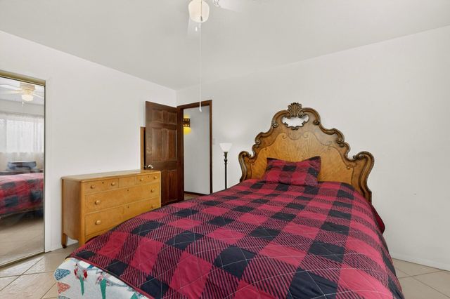 1405 Tomasita Street NE, Albuquerque, NM 87112