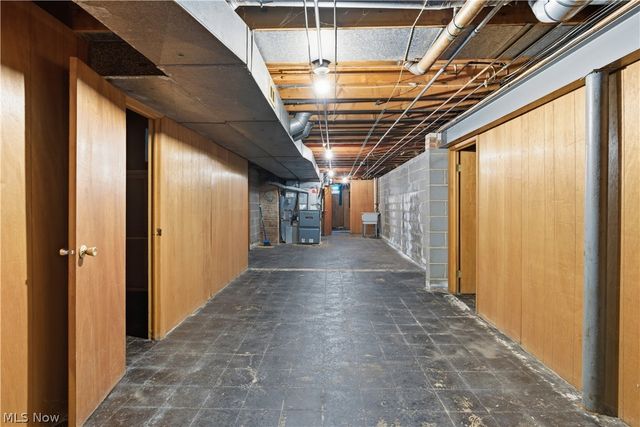 4520 University Pky, University Heights, OH 44118