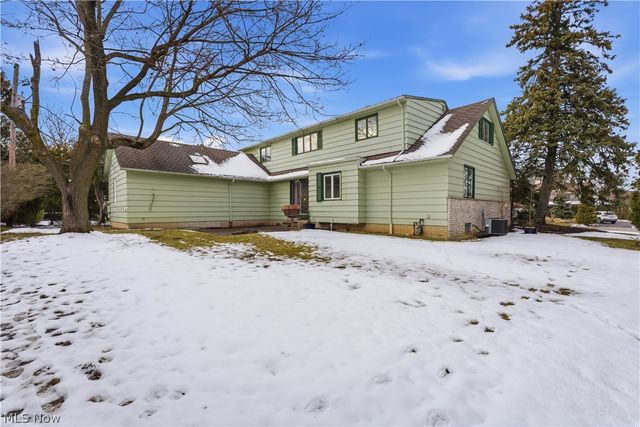 4520 University Pky, University Heights, OH 44118