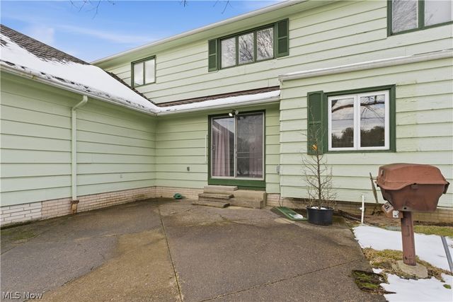 4520 University Pky, University Heights, OH 44118