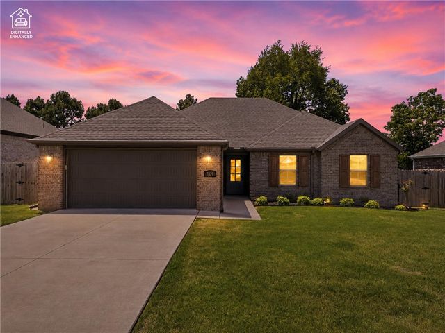 7819 Longspur Avenue, Springdale, AR 72762