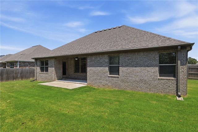 7819 Longspur Avenue, Springdale, AR 72762