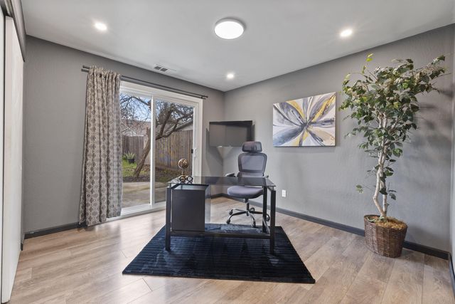 436 N N St, Livermore, CA 94551